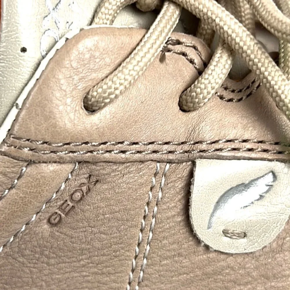 Geox Lightweight Comfort Beige Respira Sneaker Shoes Size EUR 39, US 9
